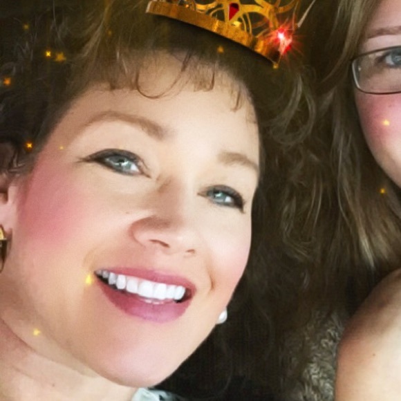 Meet your Posher, Radeana - Picture 1 of 1